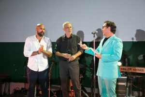 Μουσική συνάντηση στο Cine Βοτσαλάκια, στο πλαίσιο της πρωτοβουλίας του Γιώργου Μαζωνάκη «Μπουζούκι. Οι Ευαίσθητες Χορδές»
