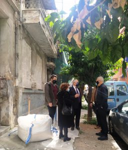Συνάντηση Δημάρχου Πειραιά Γιάννη Μώραλη με τον Υφυπουργό Περιβάλλοντος και Ενέργειας Νίκο Ταγαρά για τα επικινδύνως ετοιμόρροπα κτήρια της πόλης