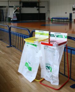 Κάδοι ανακύκλωσης στις αθλητικές εγκαταστάσεις   του Δήμου Πειραιά