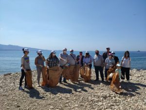 Εθελοντικοί καθαρισμοί στις παραλίες Φρεαττύδα, Βοτσαλάκια, στον Όρμο της Αφροδίτης και υποβρύχιος καθαρισμός στο Μικρολίμανο