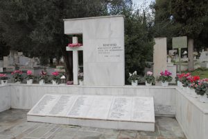 Ο Δήμος Πειραιά τέλεσε επιμνημόσυνη δέηση για τα θύματα του βομβαρδισμού  της 11ης Ιανουαρίου 1944  