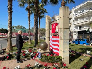 Ο Δήμαρχος Πειραιά Γιάννης Μώραλης τίμησε τη μνήμη  των 21 θυμάτων της ΘΥΡΑΣ 7