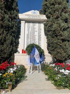 Ο Δήμος Πειραιά τίμησε τη μνήμη των 63 θυμάτων του C-130 που συνετρίβη   στο όρος Όθρυς  στις 5/2/1991 