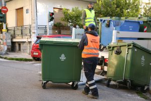 Ο  Δήμος Πειραιά ανανεώνει τον εξοπλισμό στην καθαριότητα