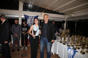 Ο Δήμαρχος Πειραιά Γιάννης Μώραλης στην εκδήλωση βραβεύσεων αθλητικών τμημάτων του Ναυτικού Αθλητικού Συνδέσμου