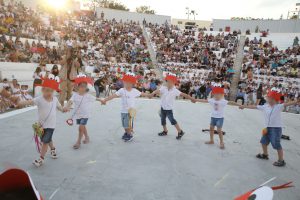 Καλοκαιρινή γιορτή των Βρεφονηπιακών Σταθμών  του  Δήμου Πειραιά  στο Βεάκειο Θέατρο