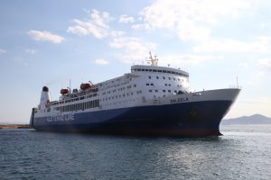 Σε κλίμα αισιοδοξίας η  άφιξη του πρώτου  δρομολογίου της θαλάσσιας επιβατικής σύνδεσης Κύπρου-Ελλάδας στον Πειραιά