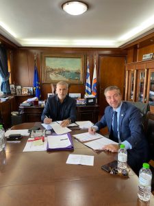 Μνημόνιο Συνεργασίας υπέγραψαν ο Δήμος Πειραιά και η Διεθνής Ναυτική και Βιομηχανική Ένωση WIMA