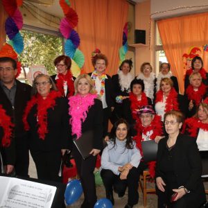 Ο Δήμαρχος Πειραιά κ. Γιάννης Μώραλης σε αποκριάτικες  εκδηλώσεις  των Κέντρων Αγάπης και Αλληλεγγύης