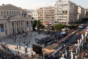 Το Piraeus Street Long Jump επιστρέφει στις 23 Ιουνίου στο Δημοτικό Θέατρο Πειραιά με τον Μίλτο Τεντόγλου